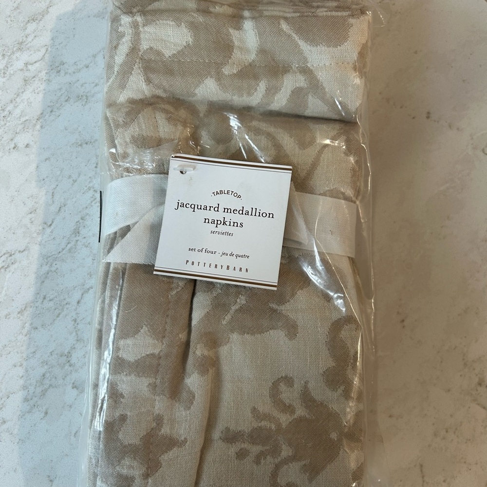 Pottery Barn Jacquard Medallion Napkins